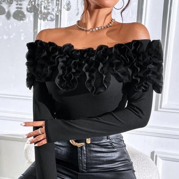 Black Off The Shoulder Off Shoulder Ruffle Trim Tee - Picture 2 of 4